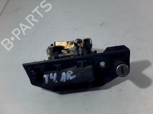 Trunk håndtak VW TRANSPORTER T4 Bus (70B, 70C, 7DB, 7DK, 70J, 70K, 7DC, 7DJ) 2.4 D (78 hp) 29472313