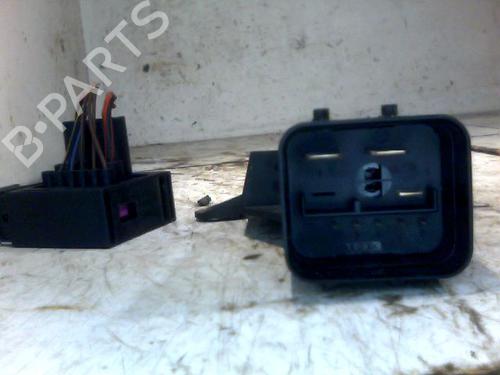 Used Electronic sensor SEAT IBIZA IV SC (6J1, 6P5) 1.2 TSI (90 hp) 26098883