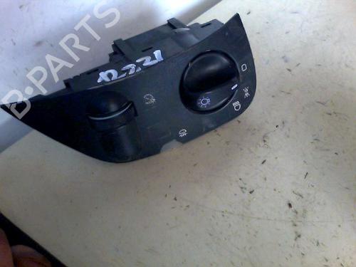 Used Headlight switch VW POLO III (6N1) 60 1.4 (60 hp) 26058863
