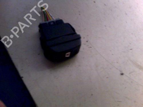 Used Switch Switch CITROËN XSARA PICASSO (N68) 2.0 HDi (90 hp) 35978359 35978359