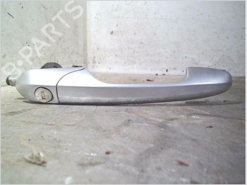 Used Front left exterior door handle Front left exterior door handle 38831354 38831354