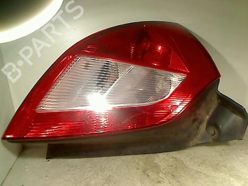 Feu arrière gauche RENAULT MEGANE II (BM0/1_, CM0/1_) 1.5 dCi (BM02, BM13, BM2A, CM02, CM13) (101 hp) 33189035