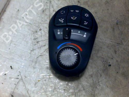 Used Climate control RENAULT ESPACE III (JE0_) 2.2 12V TD (JE0E, JE0H, JE0P) (113 hp) 26077095