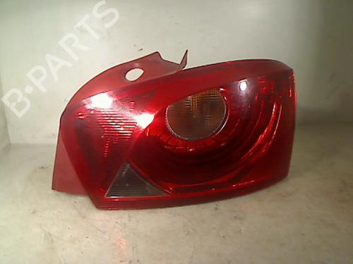 Used Right taillight SEAT IBIZA IV (6J5, 6P1) 1.4 TDI (80 hp) 26086359