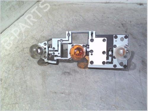 Piloto trasero derecho Piloto trasero derecho 39136209 39136209