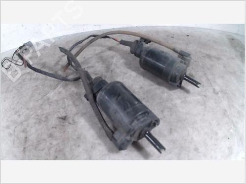 Used Washer pump RENAULT 19 II (B/C53_) 1.4 (80 hp) 26100438