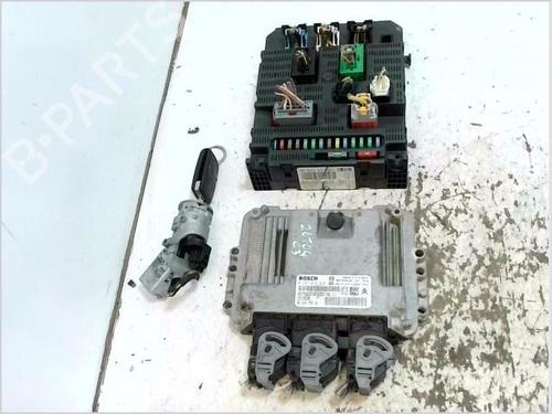 Used Engine control unit (ECU) CITROËN C3 I (FC_, FN_) 1.4 HDi (68 hp) 30981852
