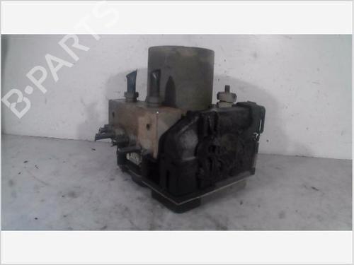 Used ABS pump CITROËN C4 Coupe (LA_) 1.6 HDi (109 hp) 26099428