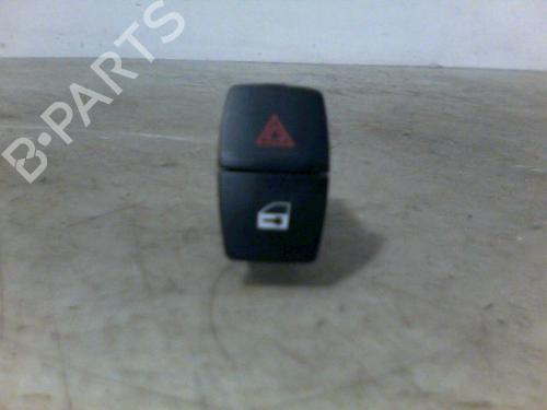 Used Warning switch BMW 3 (F30, F80) 318 d (136 hp) 26068256