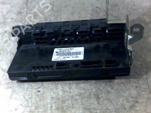 Zekeringkast MERCEDES-BENZ C-CLASS (W203) C 200 CDI (203.004) | BP26067085E1 