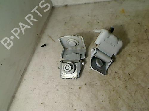 Used Hinge/Door check strap RENAULT CLIO II (BB_, CB_) 1.5 dCi (B/CB3M) (64 hp) 27215311