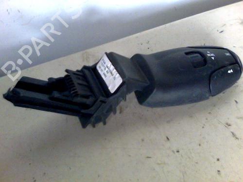 Commutateur PEUGEOT 206 Hatchback (2A/C) 1.4 HDi eco 70 (68 hp) 26105012