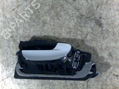 Used Front right interior door handle PEUGEOT 307 (3A/C) 2.0 HDi 90 (90 hp) 26068719