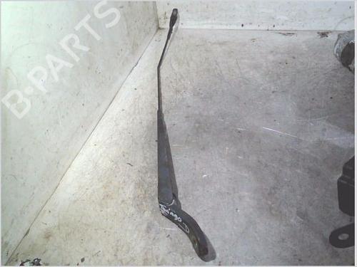 front-windshield-wiper-arm-renault-twingo-ii-cn0_-2007-36640831 main image
