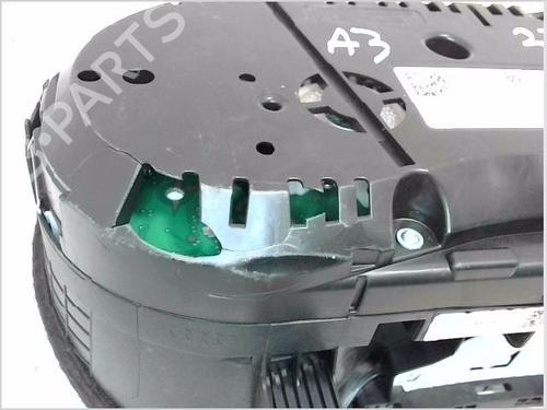 Instrument cluster AUDI A3 Sportback (8VA, 8VF) 1.6 TDI | BP28324875C47 