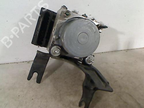 Used ABS pump RENAULT CLIO III (BR0/1, CR0/1) 1.5 dCi (C/BR0G, C/BR1G) (68 hp) 26068133