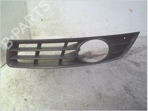 Używane Atrapa chłodnicy / Grill VW POLO IV (9N_, 9A_) 1.4 TDI (80 hp) 30566268