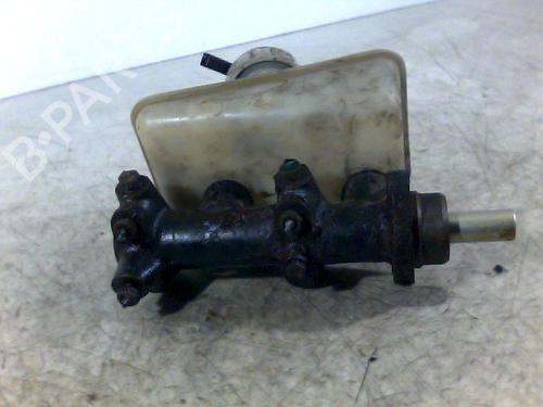 Brake master cylinder RENAULT TRAFIC Van (T_, P_, V_) 2.1 D | BP26086469M77