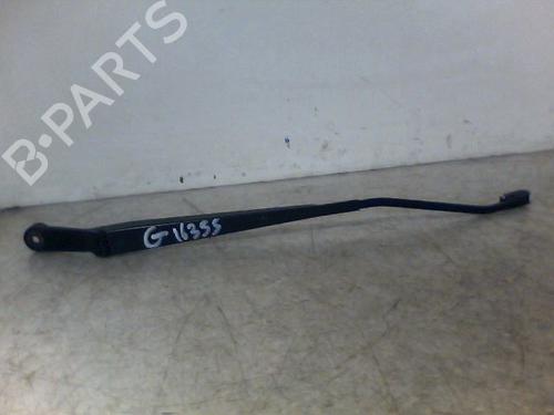 Used Front windshield wiper arm SUZUKI SPLASH (EX) 1.3 CDTI (A5B413D) (75 hp) 26091261