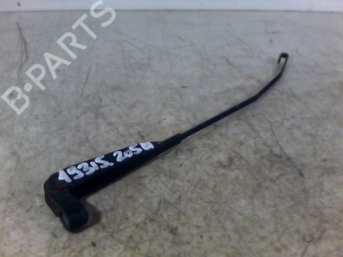 Used Front windshield wiper arm PEUGEOT 205 II (20A/C) 1.1 (60 hp) 26086147