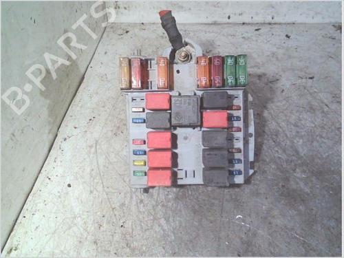 Used Fuse box PEUGEOT BOXER Van (244) 2.0 HDi (84 hp) 30143916