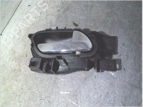 Used Rear right interior door handle Rear right interior door handle 36966060 36966060