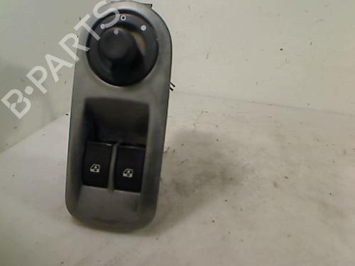 Used Switch RENAULT TRAFIC II Bus (JL) 2.0 dCi 90 (JL00, JL01, JL0H, JL0M, JL0P, JL0S) (90 hp) 28323856