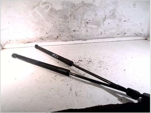 Used Hood lift support AUDI A3 Sportback (8PA) 1.9 TDI (105 hp) 26109576