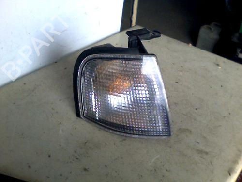 Used Right front indicator NISSAN PRIMERA (P10) 1.6 (90 hp) 26109612