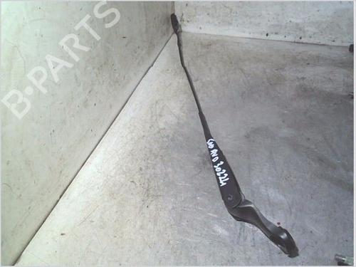 Used Front windshield wiper arm Front windshield wiper arm FIAT 500 (312_) 1.2 (312AXA1A) (69 hp) 39954823 39954823