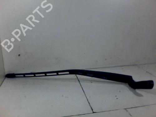 Used Front windshield wiper arm CITROËN C4 I (LC_) 1.6 HDi (90 hp) 26089989