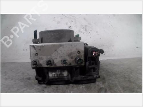 Used ABS pump RENAULT CLIO III (BR0/1, CR0/1) 1.5 dCi (88 hp) 26099312