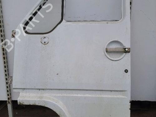 Used Left front door Left front door RENAULT MASTER I Platform/Chassis (P__) 28-35 2.5 D (71 hp) 36675555 36675555