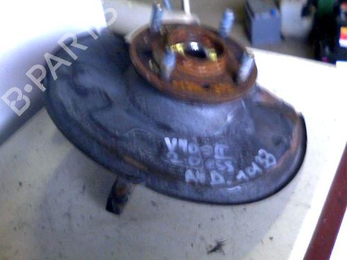 Used Right front steering knuckle VOLVO V40 Estate (645) 2.0 (136 hp) 26084968