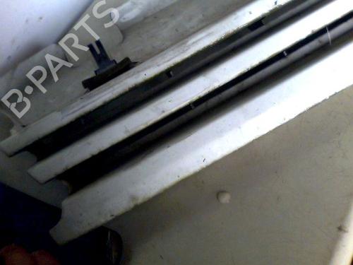 Used Grille Grille PEUGEOT 405 I (15B) 1.8 Turbo Diesel (90 hp) 40127829 40127829