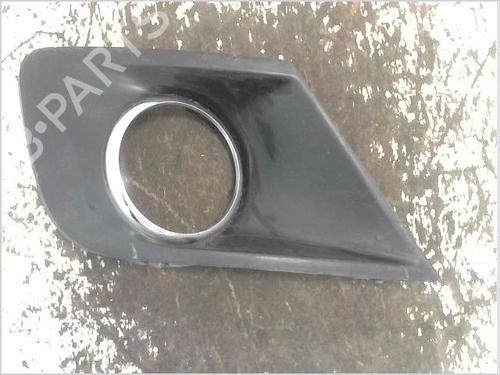 Used Grille Grille 39467572 39467572