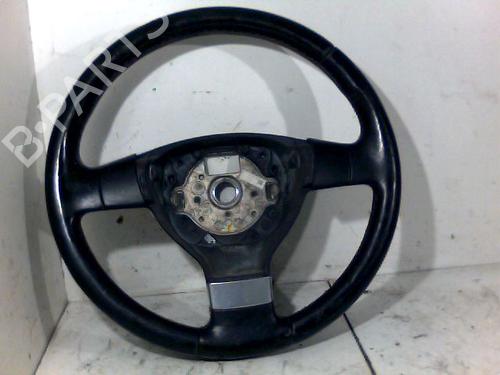 Used Steering wheel VW POLO (9N_, 9A_) 1.4 TDI (70 hp) 26073977