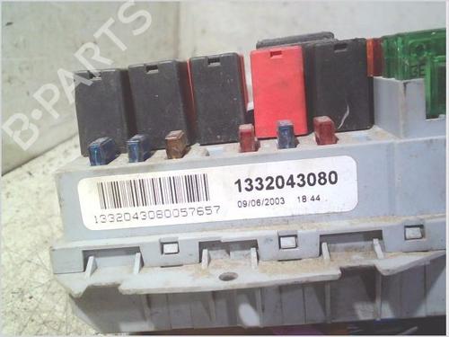 Fuse box PEUGEOT BOXER Van (244) 2.0 HDi | BP30143916E1