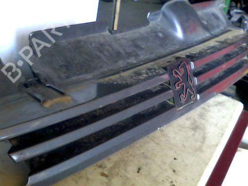 Used Grille Grille PEUGEOT 405 I (15B) 1.9 Diesel (69 hp) 40127830 40127830