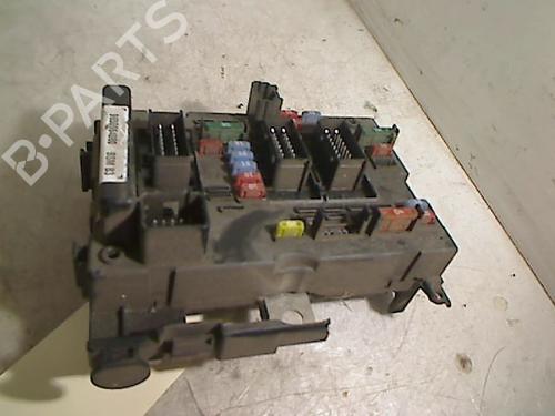 Used Fuse box PEUGEOT 307 SW (3H) 1.6 HDI 110 (109 hp) 28323783