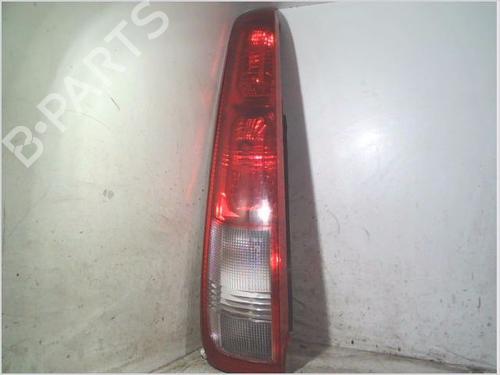 Used Left taillight NISSAN X-TRAIL I (T30) 2.2 Di 4x4 (114 hp) 27477247