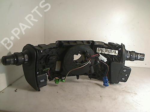 Used Steering column stalk RENAULT SCÉNIC II (JM0/1_) 1.9 dCi (JM0G, JM12, JM1G, JM2C) (120 hp) 26089156