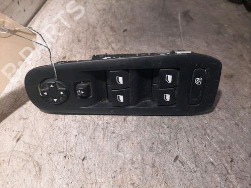 Comutador Comutador PEUGEOT 308 II (LB_, LP_, LW_, LH_, L3_) 1.5 BlueHDI 100 (102 hp) 34221702 34221702