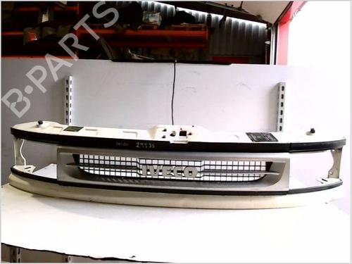 Used Grille IVECO DAILY III Platform/Chassis 35 C 12 , 35 S 12 (AEKA14A1, AEKA14AA, AEKA64A1,... (116 hp) 29497199