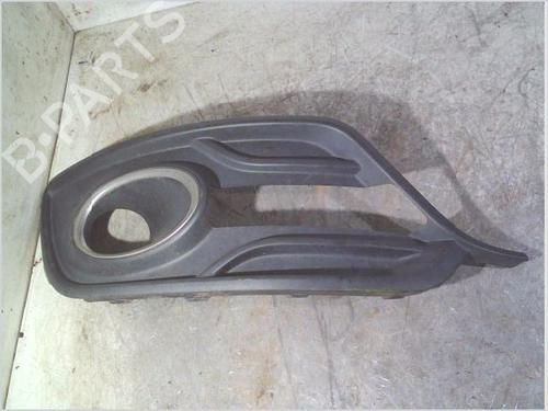 Grelha Grelha RENAULT MEGANE III Hatchback (BZ0/1_, B3_) 1.2 TCe (BZ2B, BZ11) (116 hp) 33845227 33845227