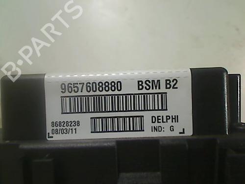 Fuse box PEUGEOT 206+ (2L_, 2M_) 1.4 HDi eco 70 | BP26108771E1 
