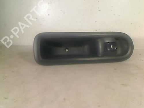 Used Switch RENAULT CLIO III (BR0/1, CR0/1) 1.5 dCi (C/BR0G, C/BR1G) (68 hp) 26111032