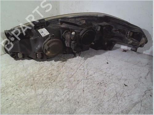 Right headlight RENAULT LAGUNA II Grandtour (KG0/1_) 1.9 dCi (KG0G) | BP26114028C29 