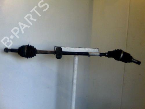Used Right front driveshaft DACIA SANDERO II 1.5 dCi (90 hp) 33002638