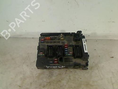 Used Fuse box PEUGEOT 406 (8B) 2.0 HDI 110 (109 hp) 26072041